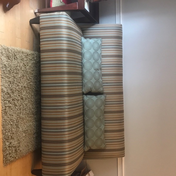 Armless sofa - Picture 2 of 2